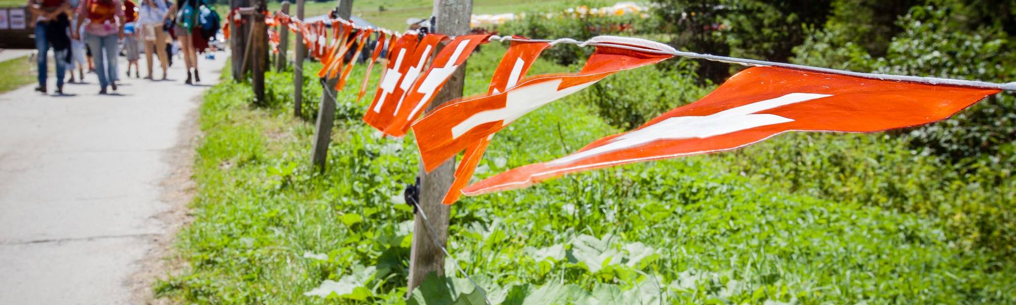 Drapeaux suisses au brunch 1er Août 2019